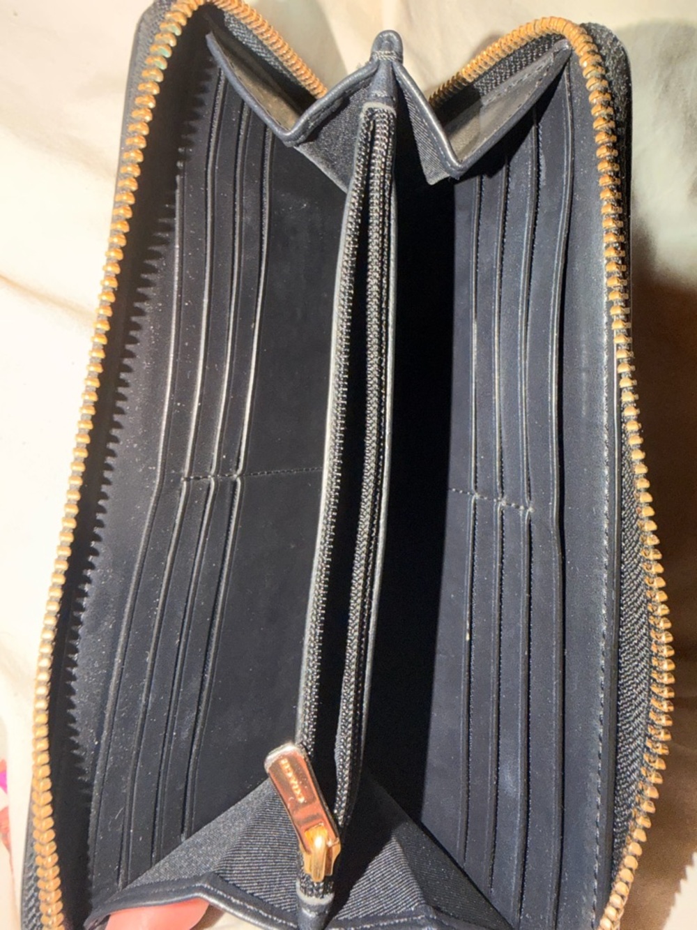 Coach Brown Signature Zip Wallet with Black Trim - Picture 4 of 4
